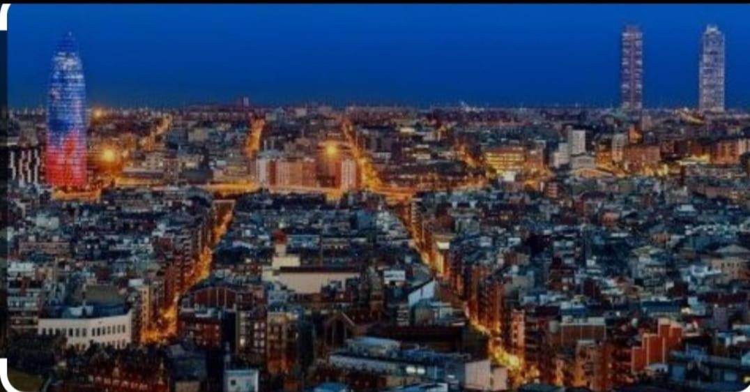 Exclusivo Junto Sagrada Familia Barcellona