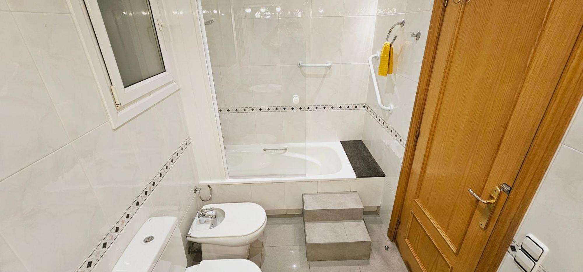 Exclusivo Junto Sagrada Familia Appartamento *
